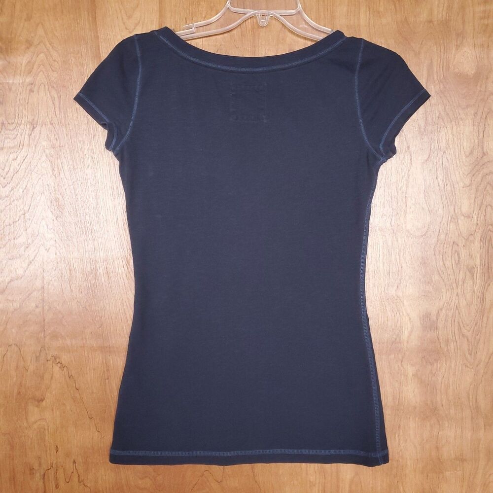 Hollister Deep V Neck T Shirt Navy Blue Size S Baby Pocket Tee Y2K Bella Swan - Picture 2 of 10